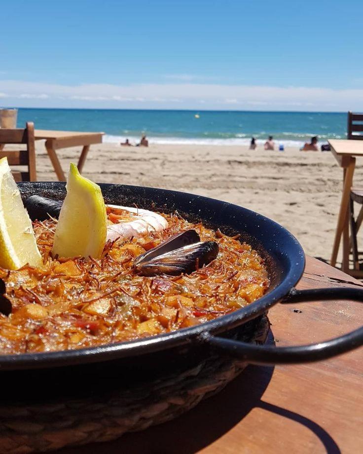 Beach House San Bartolome Bagian luar foto