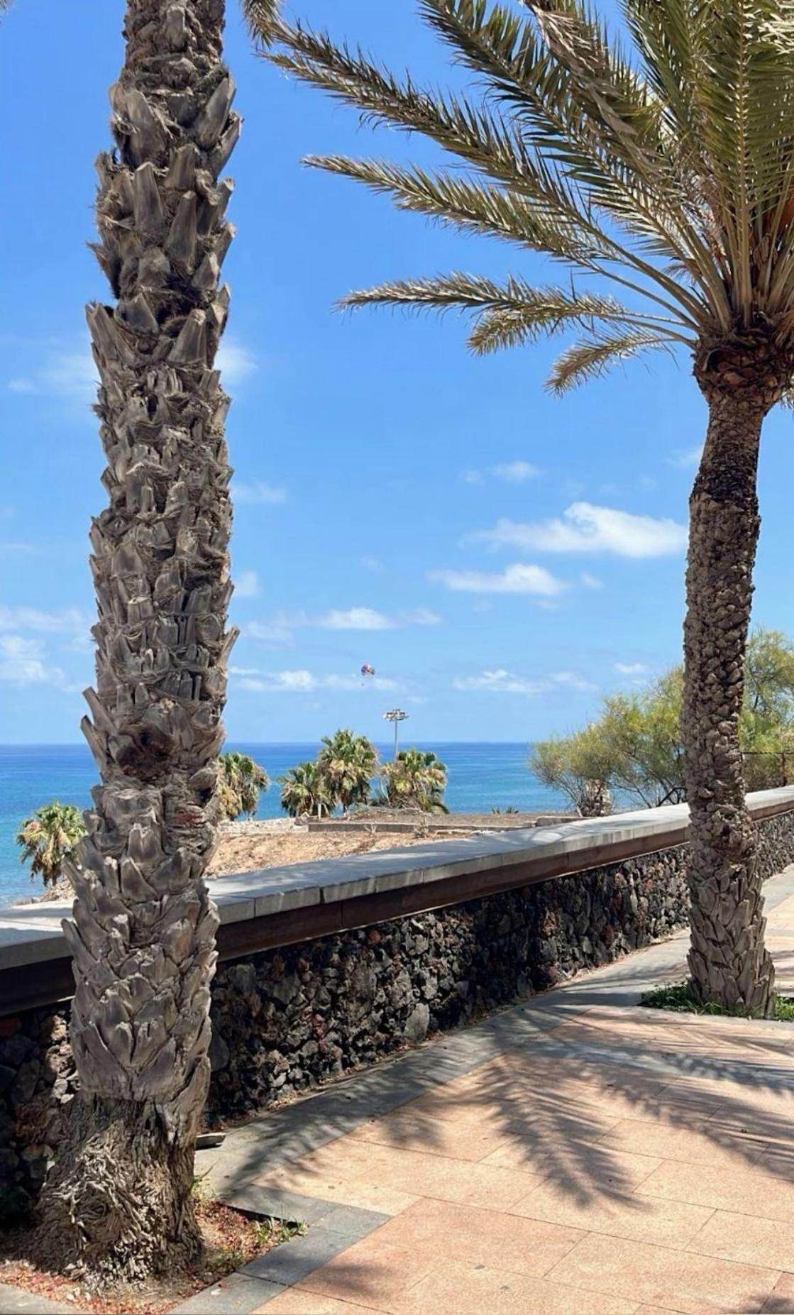 Beach House San Bartolome Bagian luar foto